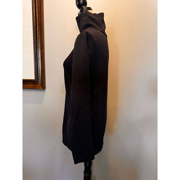 Athleta Women's 1X Black Long Sleeve Turtleneck Top Casual NWT - Picture 5 of 13